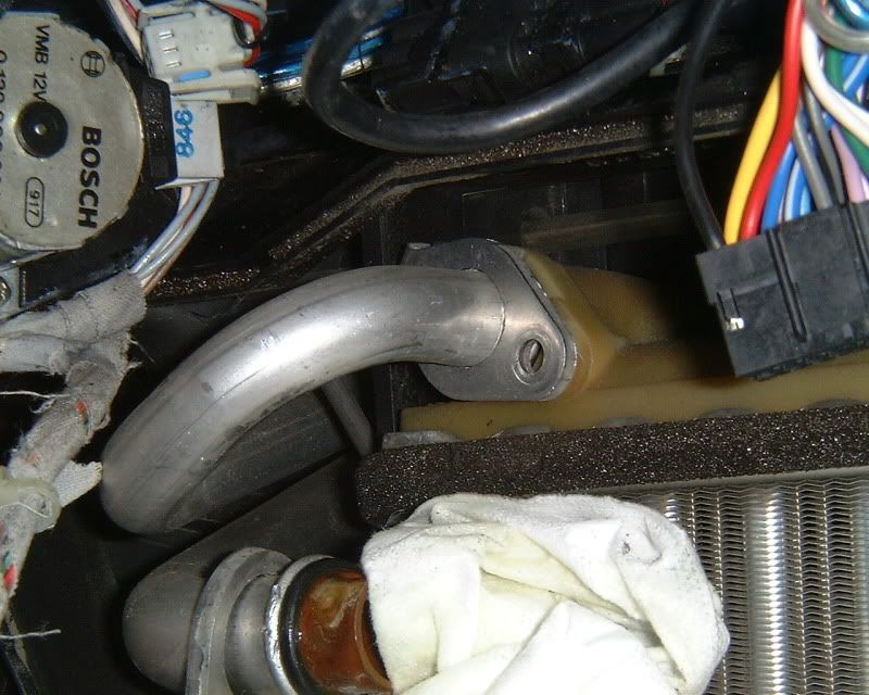 *DIY E34 heater core R&R (IHKA content)